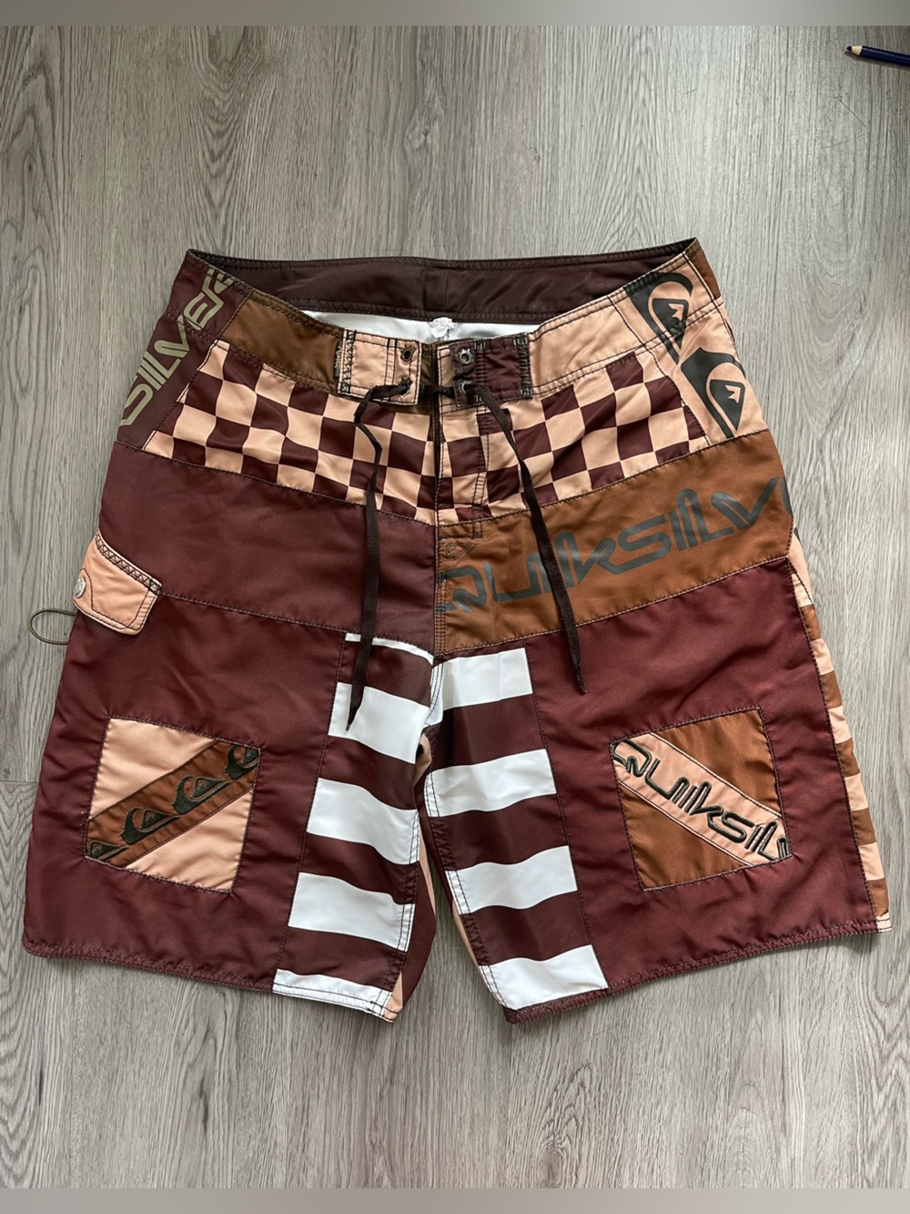 Y2K quicksilver board shorts